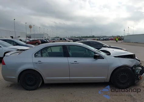 2010 Mercury Milan Premier из США, поврежденный, VIN 3MEHM0JG4AR659086